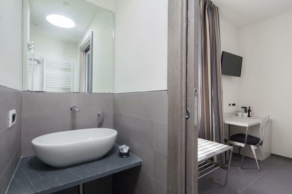 Villino Wanda Hotel Монтеросо ал Маре Екстериор снимка